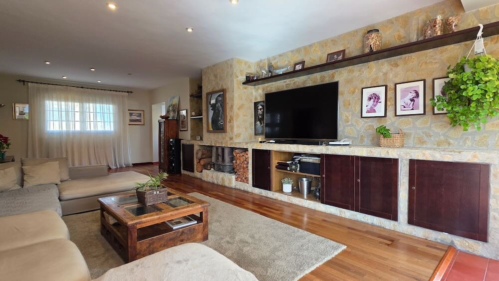 Property 2458 - Image 21